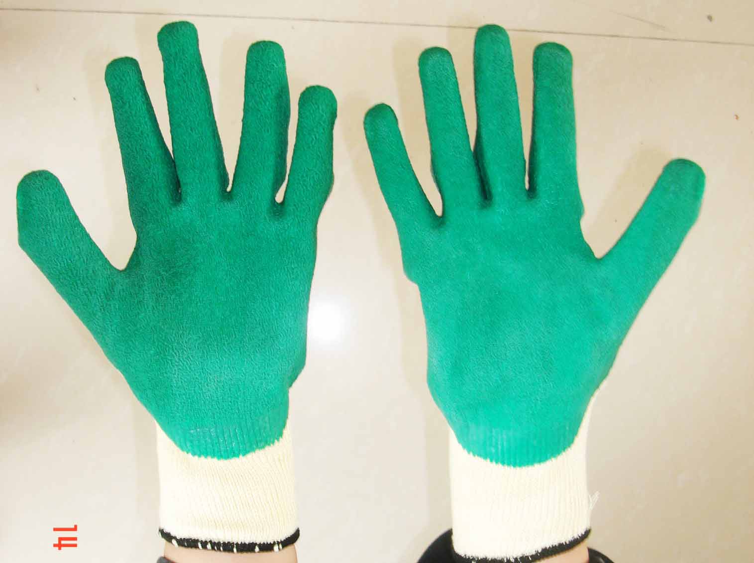 Latex Palm beschichtethandschuh.jpg